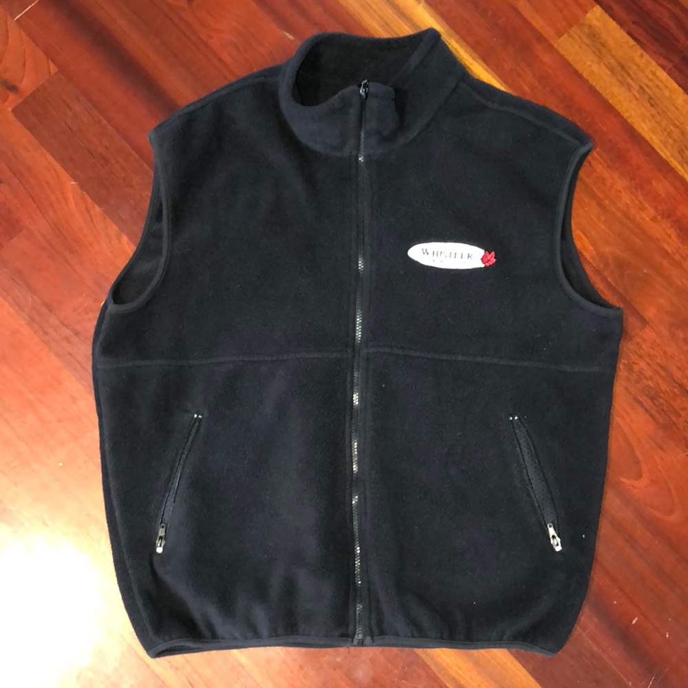 Black fleece vest in mens size large-says Whistler Canada